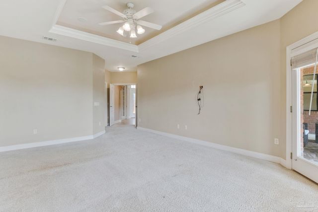 2858 Pga Blvd, Navarre, FL 32566