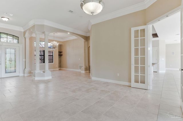 2858 Pga Blvd, Navarre, FL 32566