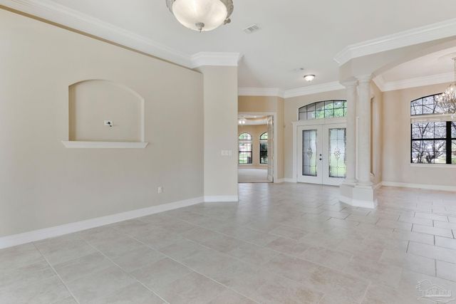 2858 Pga Blvd, Navarre, FL 32566