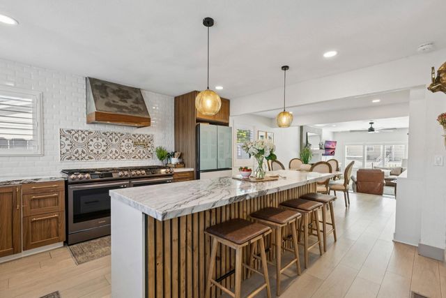 845 N Sunrise Ave, Ripon, CA 95366