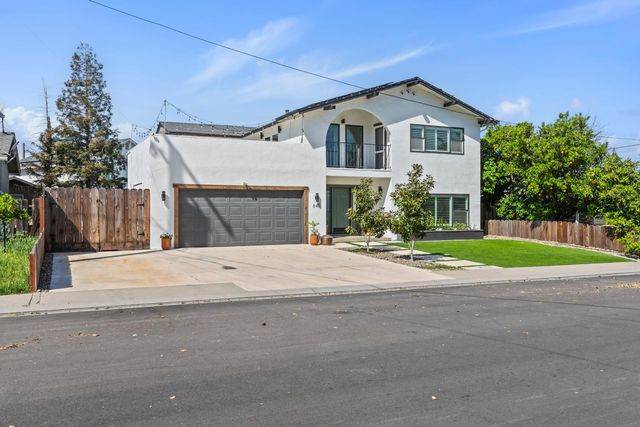 845 N Sunrise Ave, Ripon, CA 95366