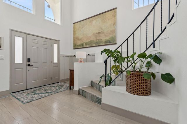 845 N Sunrise Ave, Ripon, CA 95366