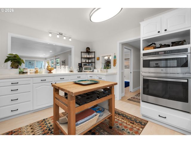 2077 GEARHART GREEN Dr 900, Gearhart, OR 97138