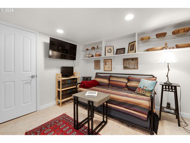 2077 GEARHART GREEN Dr 900, Gearhart, OR 97138