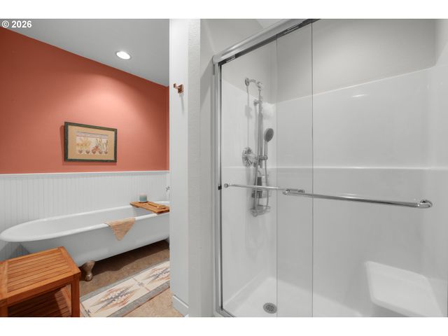 2077 GEARHART GREEN Dr 900, Gearhart, OR 97138