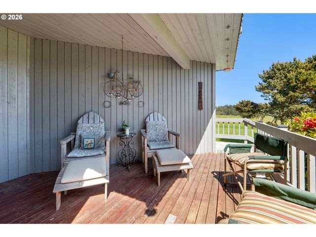 2077 GEARHART GREEN Dr 900, Gearhart, OR 97138