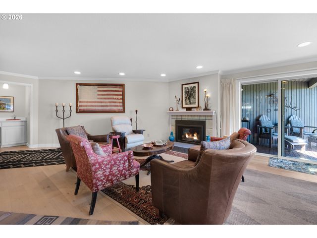 2077 GEARHART GREEN Dr 900, Gearhart, OR 97138