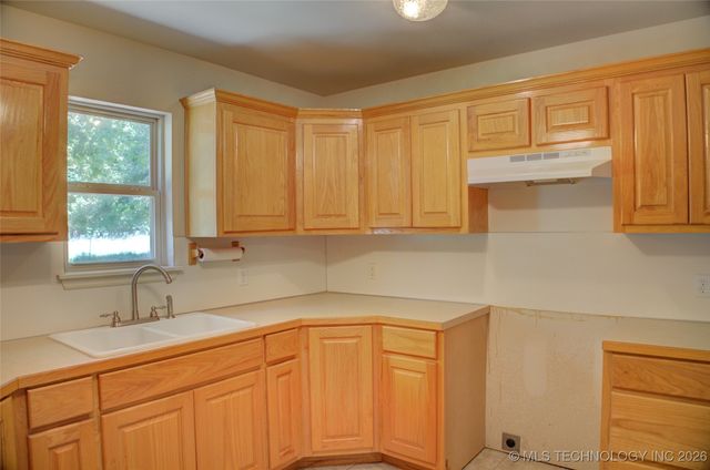 1709 Caddo Street, Oologah, OK 74053