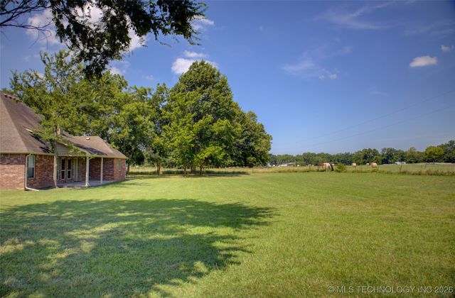 1709 Caddo Street, Oologah, OK 74053