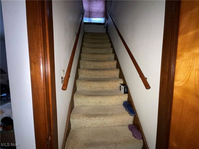 2015 Irene Avenue NE, Warren, OH 44483