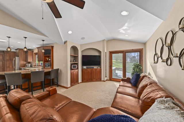 18045 Continental DRIVE, Brookfield, WI 53045