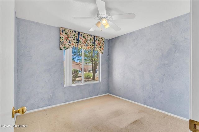 10009 E Moonstruck Way, Tucson, AZ 85747