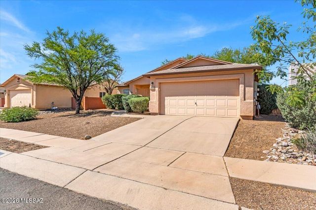 10009 E Moonstruck Way, Tucson, AZ 85747