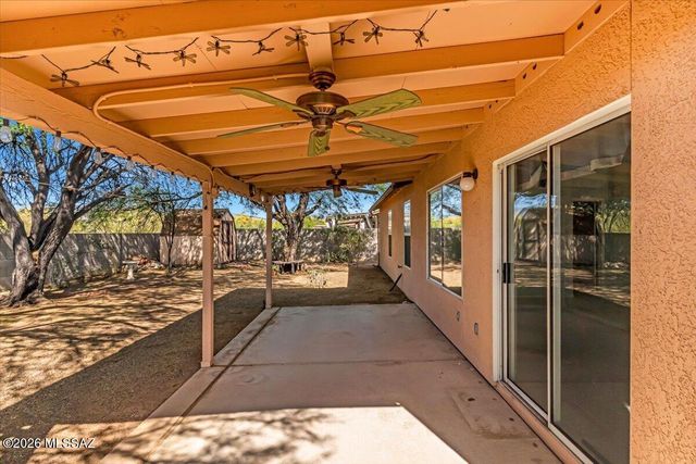 10009 E Moonstruck Way, Tucson, AZ 85747