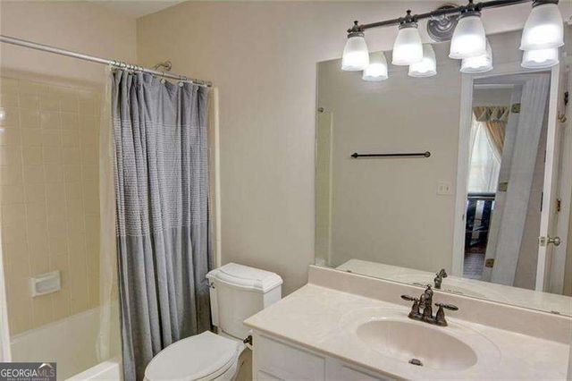 5265 N Hillbrooke Trace, Johns Creek, GA 30005