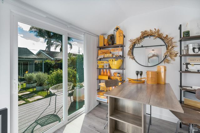 217 S Coombs St, Napa, CA 94559