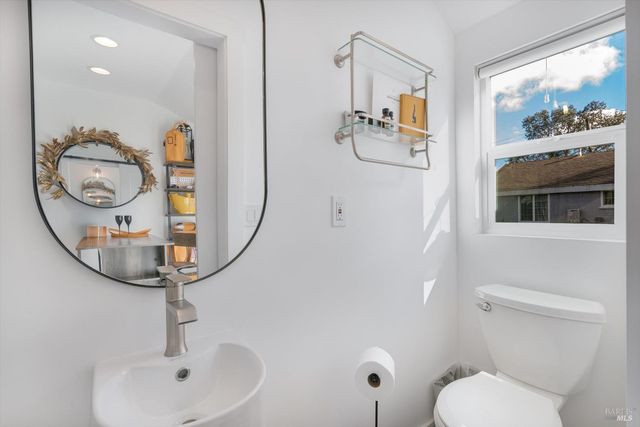 217 S Coombs St, Napa, CA 94559