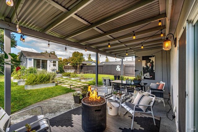 217 S Coombs St, Napa, CA 94559