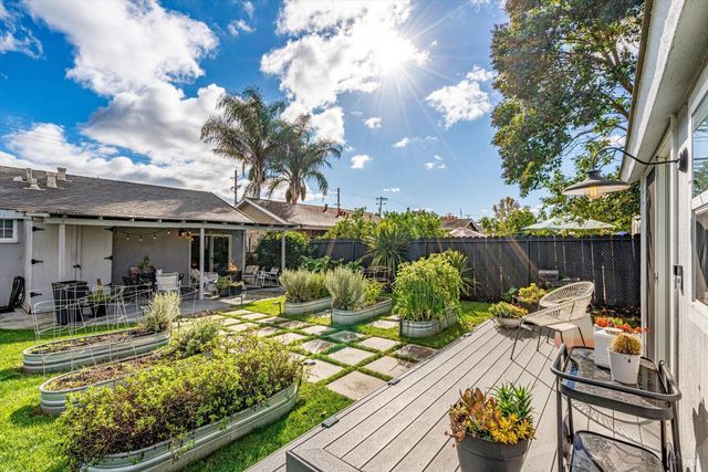 217 S Coombs St, Napa, CA 94559