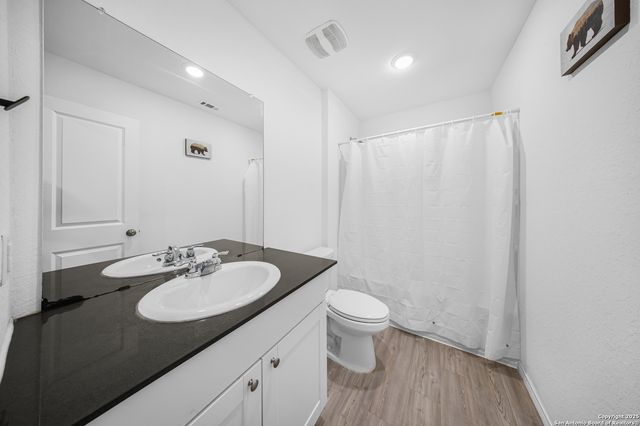 5424 Thyme Corner, St Hedwig, TX 78152