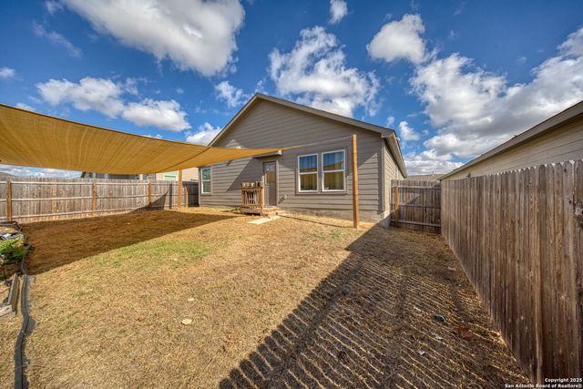 5424 Thyme Corner, St Hedwig, TX 78152