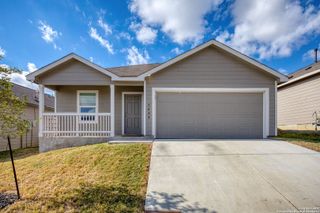 5424 Thyme Corner, St Hedwig, TX 78152