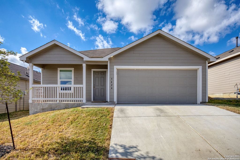 5424 Thyme Corner, St Hedwig, TX 78152