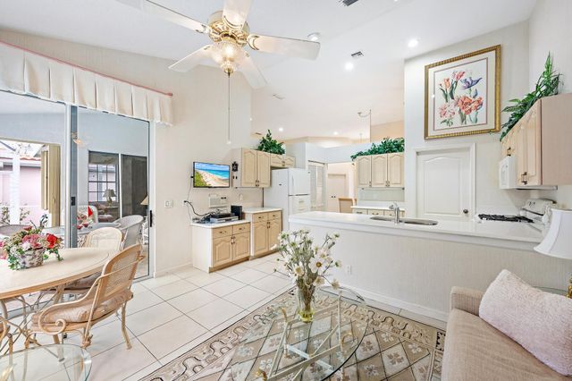 220 Eagleton Estates Boulevard, Palm Beach Gardens, FL 33418