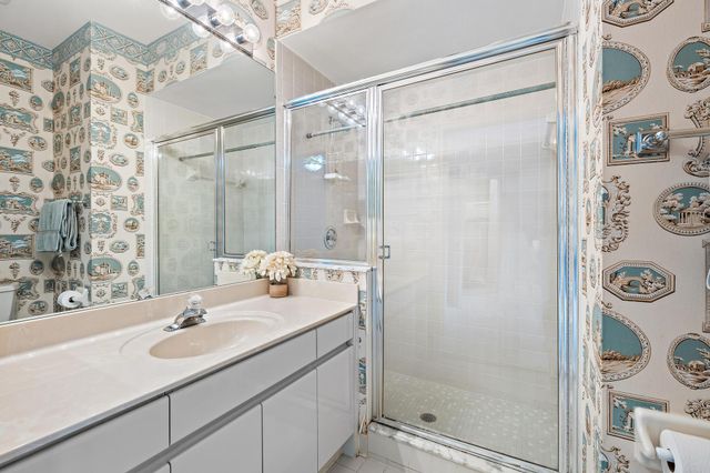 220 Eagleton Estates Boulevard, Palm Beach Gardens, FL 33418