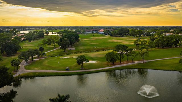 220 Eagleton Estates Boulevard, Palm Beach Gardens, FL 33418