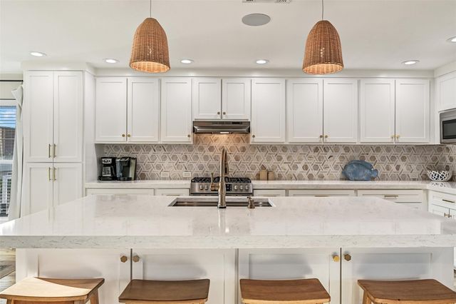 22113 Lampasas Drive, Galveston, TX 77554