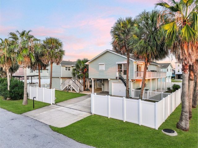 22113 Lampasas Drive, Galveston, TX 77554