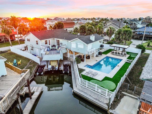 22113 Lampasas Drive, Galveston, TX 77554