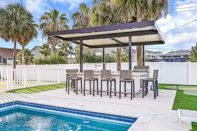 22113 Lampasas Drive, Galveston, TX 77554