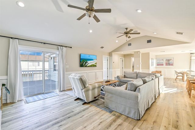 22113 Lampasas Drive, Galveston, TX 77554