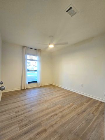 6051 Oakdale Court, Watauga, TX 76148