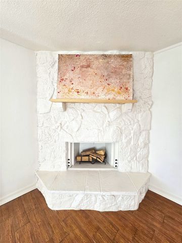 6051 Oakdale Court, Watauga, TX 76148