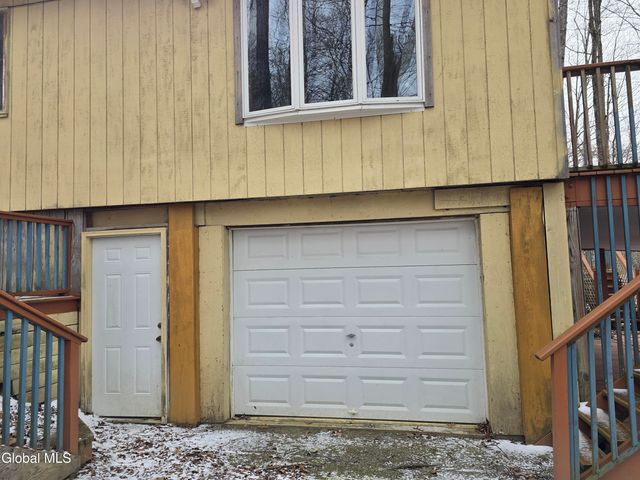 14 East Road, Stephentown, NY 12168