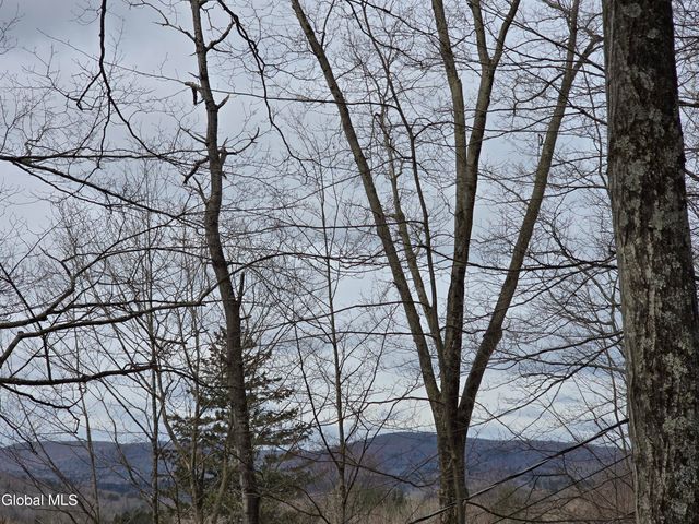 14 East Road, Stephentown, NY 12168