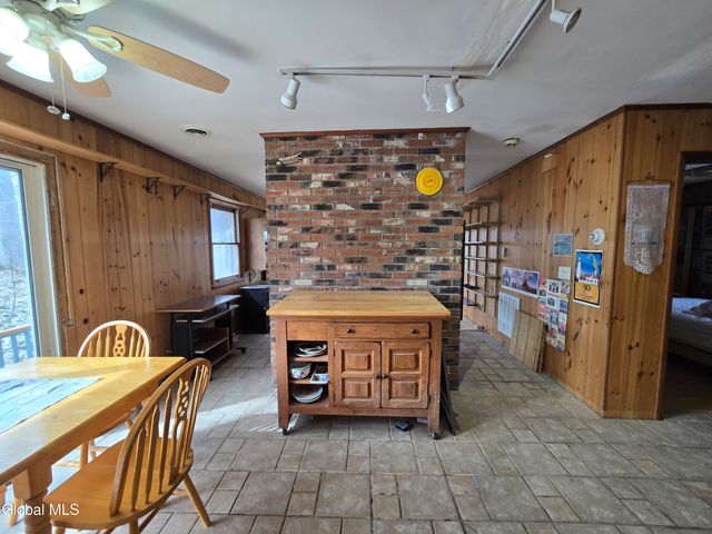 14 East Road, Stephentown, NY 12168