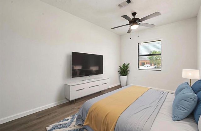 404 Glenmore Drive, Pasadena, TX 77503