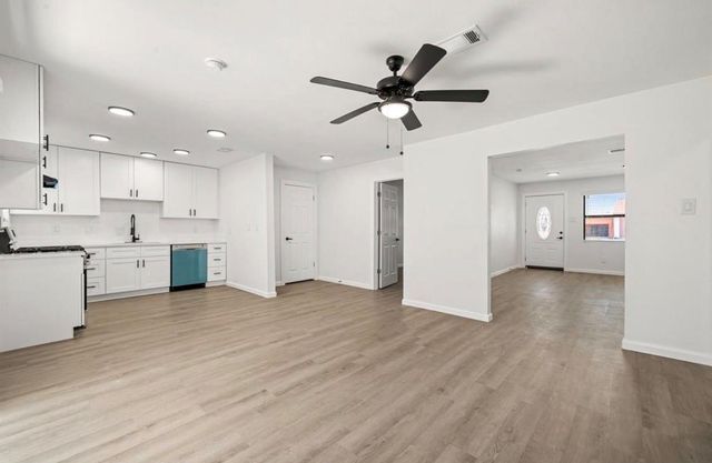 404 Glenmore Drive, Pasadena, TX 77503