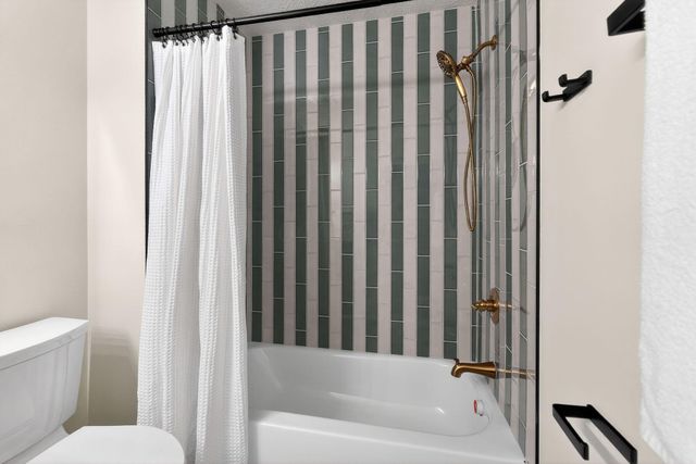 1309 Treehaven Lane, Columbus, OH 43204