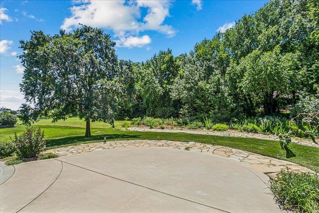 1213 N Hamilton Cir, Derby, KS 67037