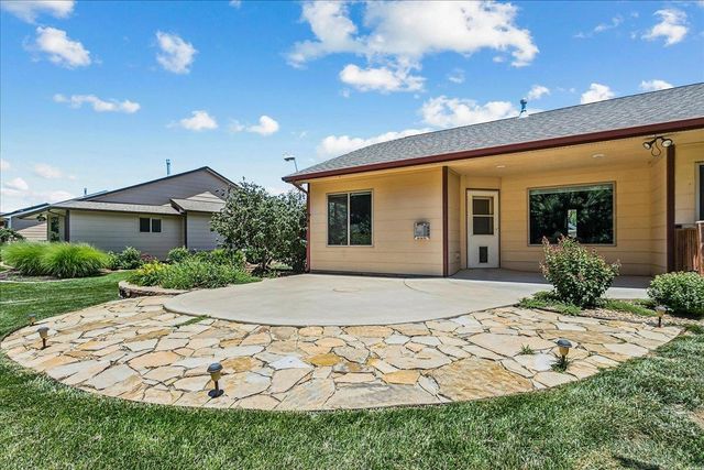 1213 N Hamilton Cir, Derby, KS 67037