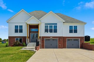 2309 Clearwater Drive, Lawrenceburg, KY 40342