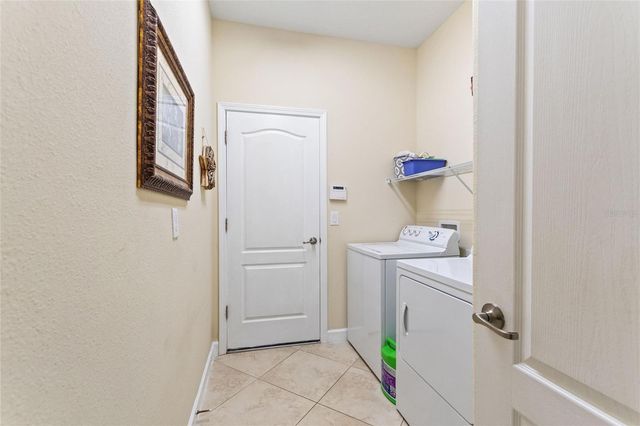 8961 DOVE VALLEY WAY, Davenport, FL 33896