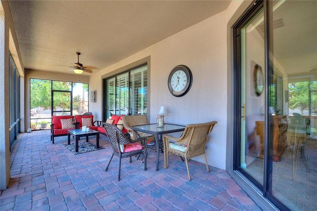 8961 DOVE VALLEY WAY, Davenport, FL 33896