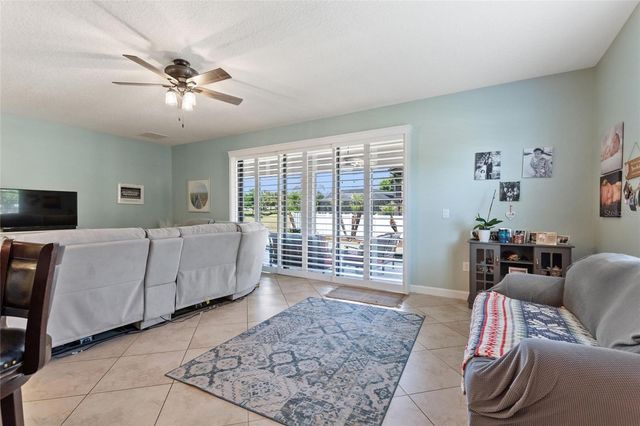 8961 DOVE VALLEY WAY, Davenport, FL 33896