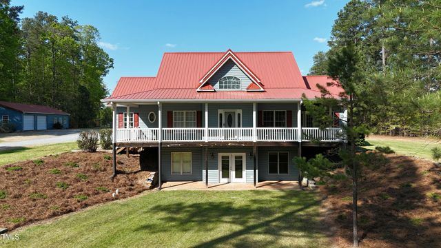 104 Bridle Path Lane, Carthage, NC 28327